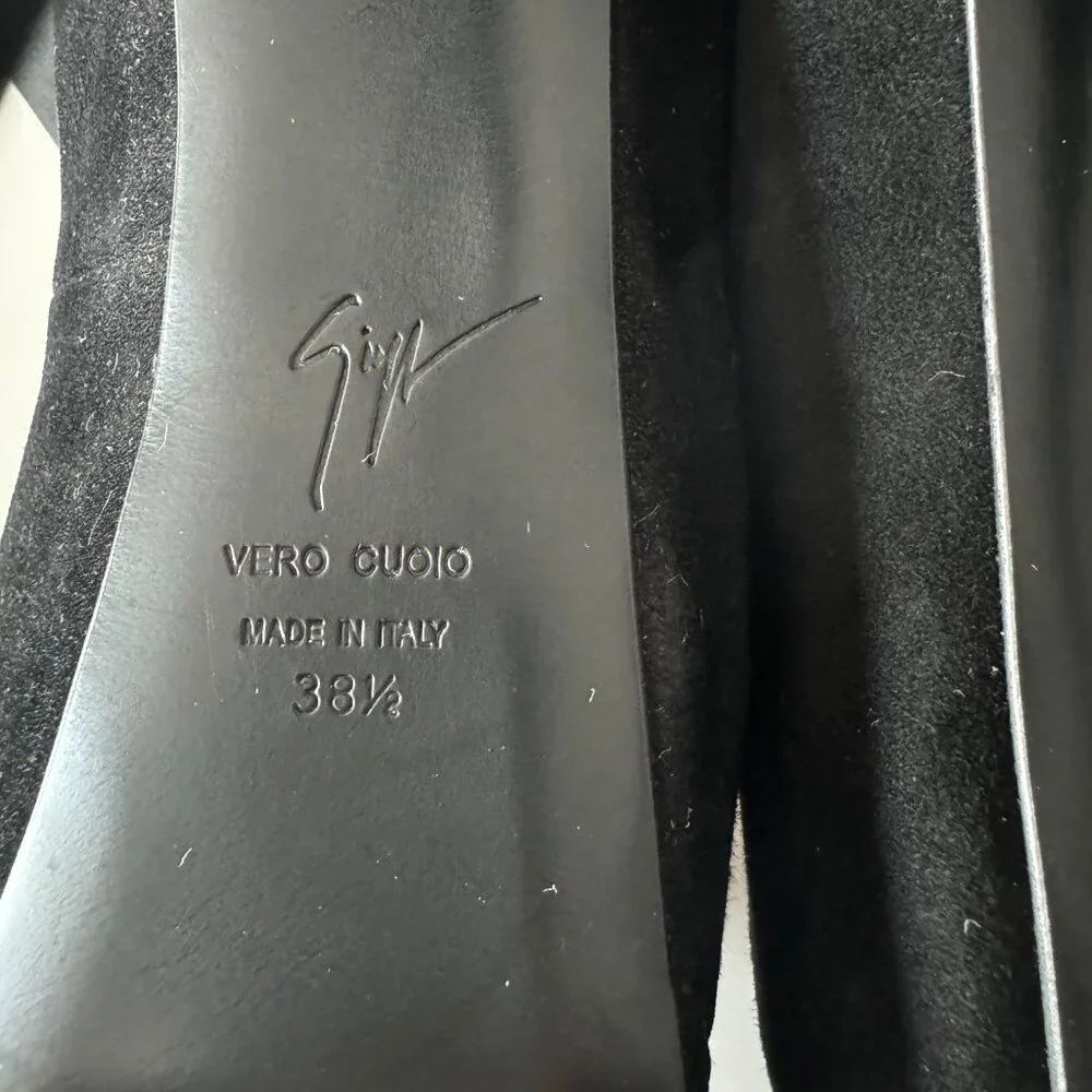 GIUSEPPE ZANOTTI  Eva Black Suede Pumps, size 38.5 - Picture 9 of 17